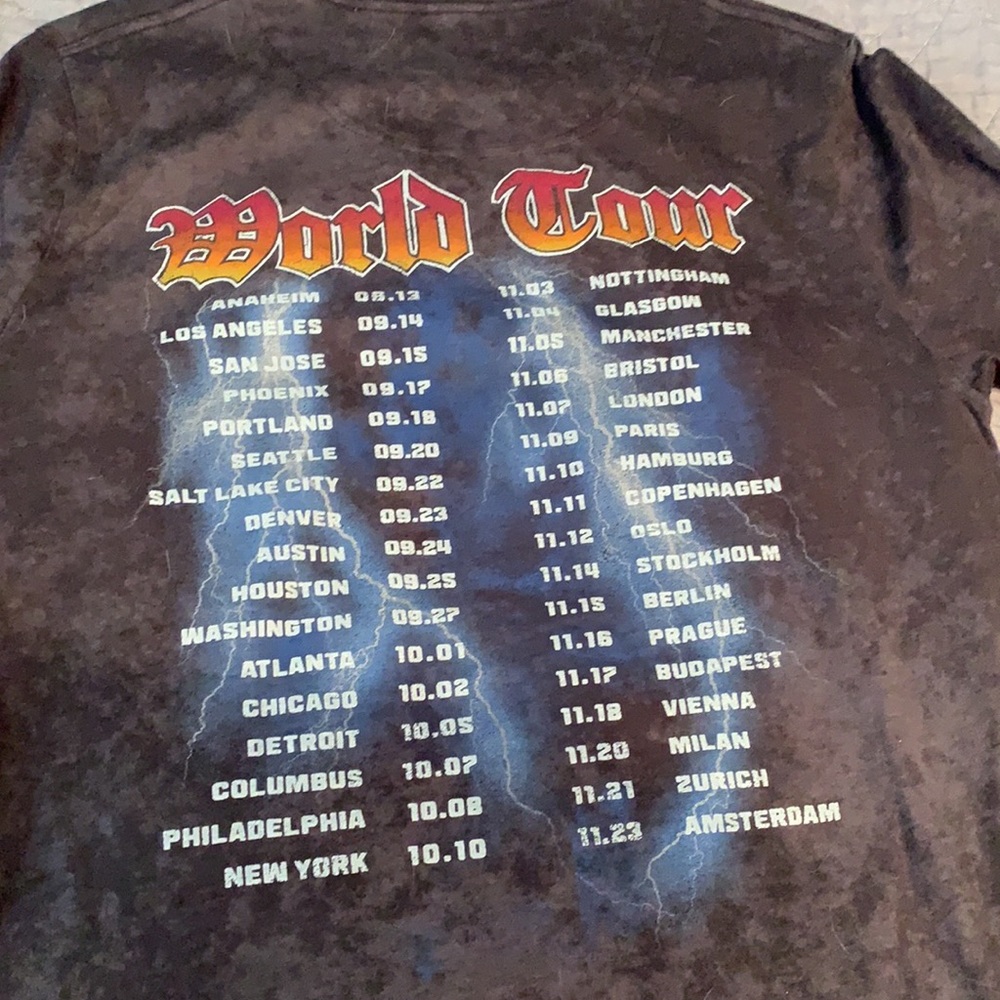 hollister t shirt - Picture 2 of 3